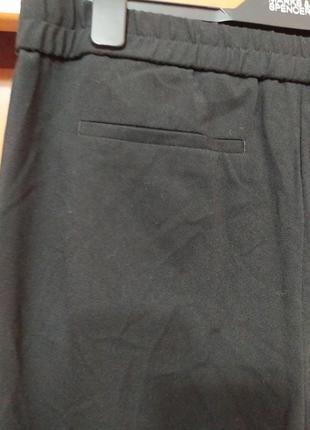 Брендовые стильные модные черные зауженные черные штаны брюки брючки7 фото