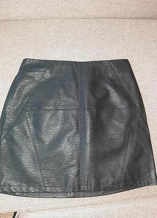 Юбка трапеция из экокожи