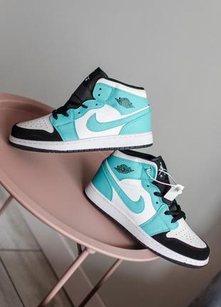 Кроссовки nike air jordan 1 retro mint мятный цвет женские1 фото