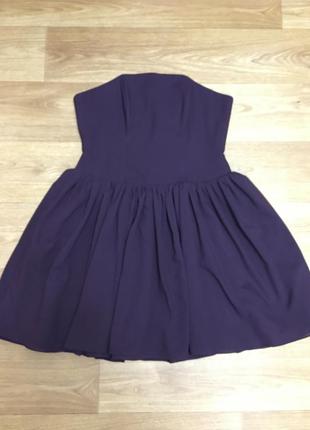 Коктейльное платье на корсете