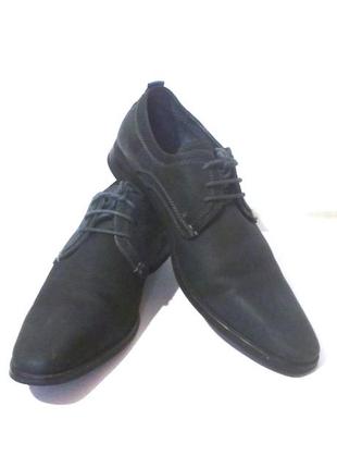 Стильні шкіряні чоловічі туфлі від бренду jones, р. 40 код m4003