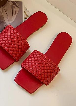 Стильні шльопанці