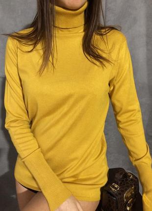 Светр гірчичний віскоза