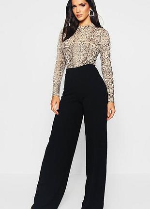 Брюки палаццо boohoo m