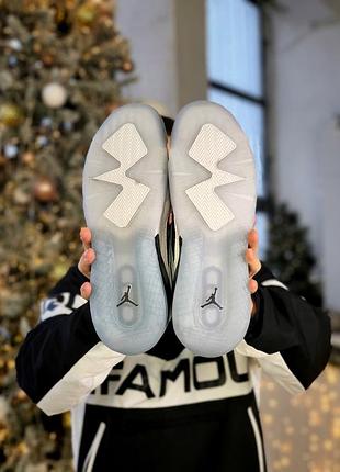 Кросівки Rbn Custom Air jordan Metallic 5 Fresh Prince
кроссовки6 фото