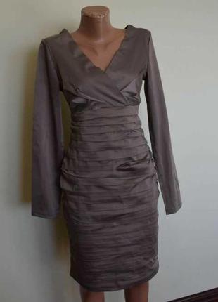Платье defile lux с красивой спинкой, сост. нового. размер 42. сток!1 фото