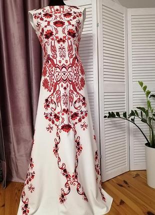 Вечірнє плаття