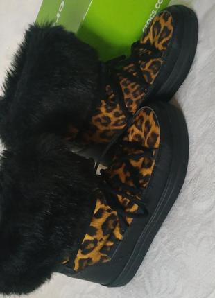 🐊🐊🐊сrocs® lodgepoint lace boot leopard/black🐆🐆🐆 сапожки теплые ботинки moon boot w9🐊🐆🐊🐆🐊6 фото