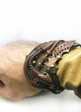 Винтажный кожаный браслет из натуральной кожи в стимпанк и готическом викторианском стиле5 фото