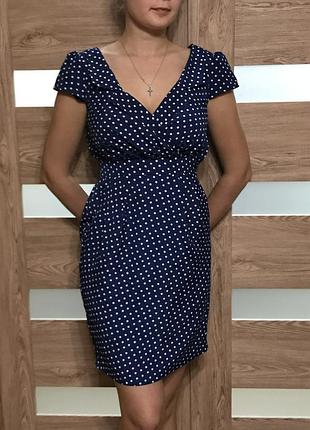 Платье в горохи s