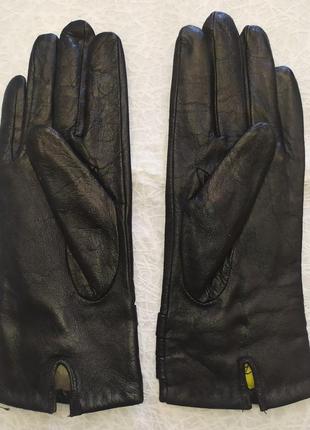 Гарні рукавички на худеньку ручку2 фото