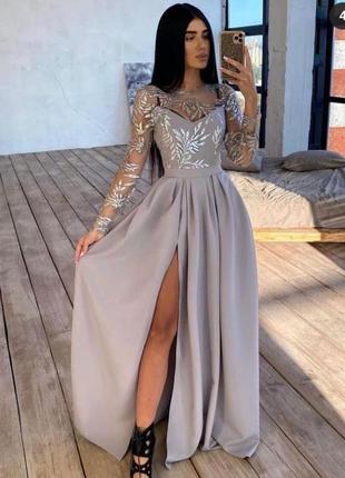 Нежное красивое платье