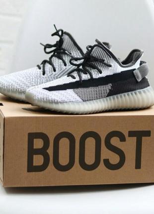 Кроссовки adidas yeezy boost 350 black white кросівки2 фото