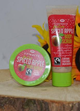 Фірмовий набір для тіла святкове пряне яблуко boots festive spiced apple
