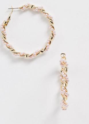 🌸🐬 сережки-кільця з опліткою з бісеру (рожевий перли) від asos оригінал1 фото