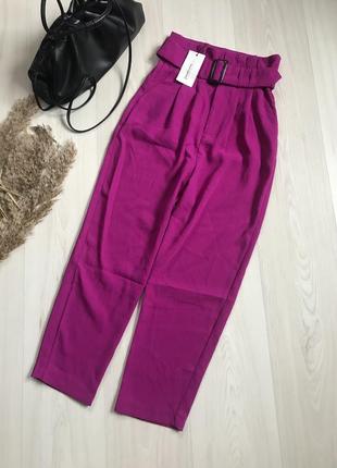 Яркие брюки с поясом stradivarius размер s 365 фото