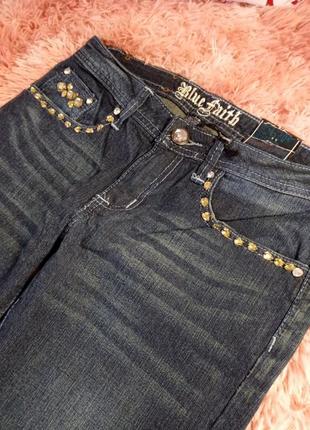 Красивые и нарядные джинсы 👖с камнями2 фото
