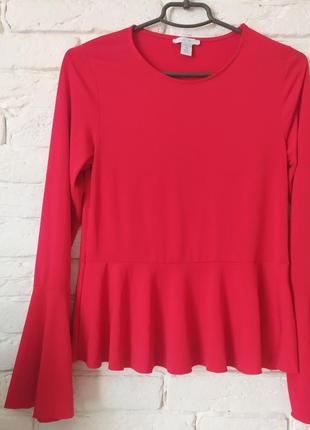 Кофта з баскою