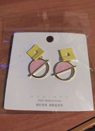 Серьги "south strawberry" корейский стиль nyu-nyu