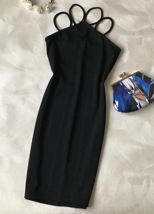 Чорне плаття облягає miss selfridge тонкі бретелі