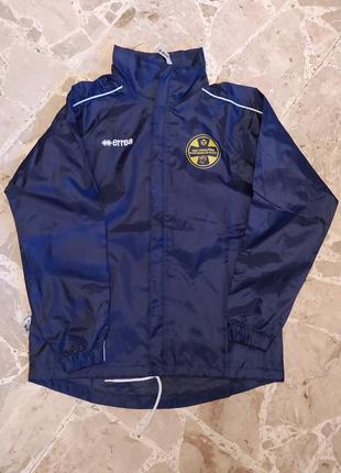 Куртка вітровка