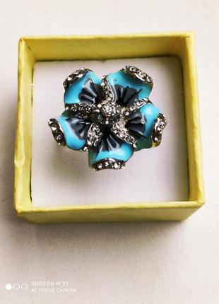 Кільце з емаллю та цирконами 4