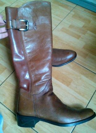 Стильные кожаные сапоги деми. стелька 25,5 см.