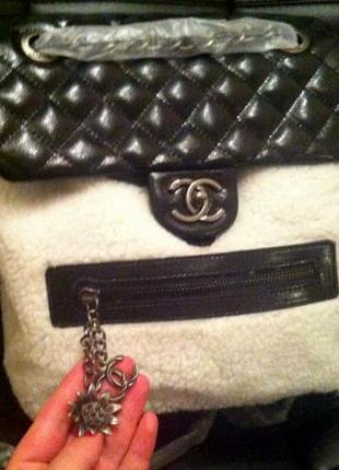 Рюкзак в стилі chanel в наявності
