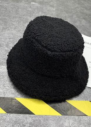 Жіноча хутрова зимова шапка панама тепла плюшева чорна (тедді, баранчик, каракуль)