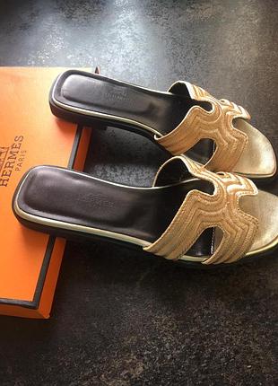 Шлепанцы в стиле hermes в наличии5 фото