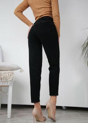 Чорние джинси мом женские mom2 фото