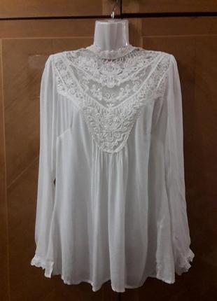 Monsoon р.14 новая  шикарная блуза  полупрозрачная  с кружевом