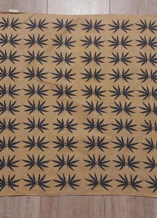 Бандана  на парня 54х54см.