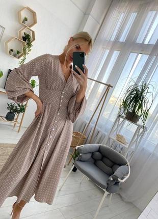 Платье миди в мелкий горошек