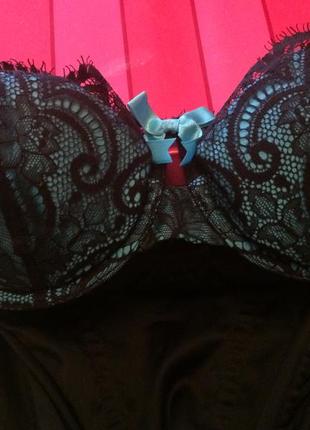 Кружевное корсет,дорогое кружево,фирменный marks spencer