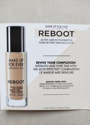 Палетка пробников: увлажняющий тональный крем make up for ever reboot foundation2 фото