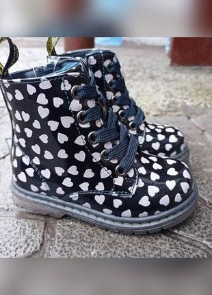 Классические сапожки / демисезонные ботинки для девочки1 фото