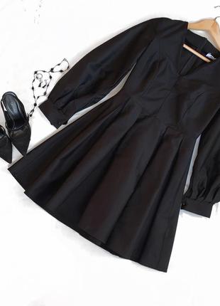Шикарное чёрное платье1 фото