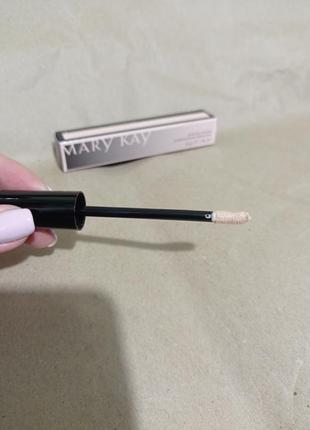 Маскувальний засіб perfecting concealer (depp ivory)mary kay2 фото