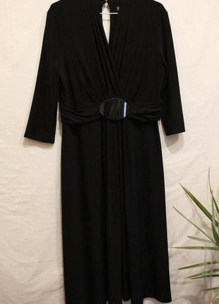 Плаття з драпіровками з великою пряжкою класичний стиль