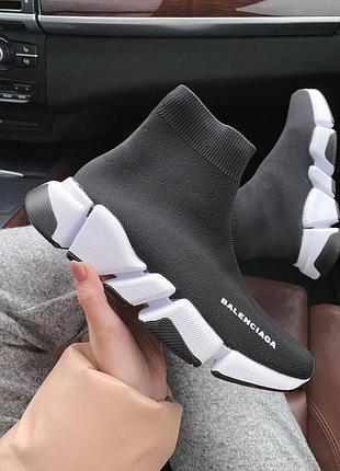 Шикарные женские кроссовки