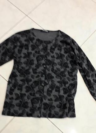 Джемпер на гудзиках betty barclay