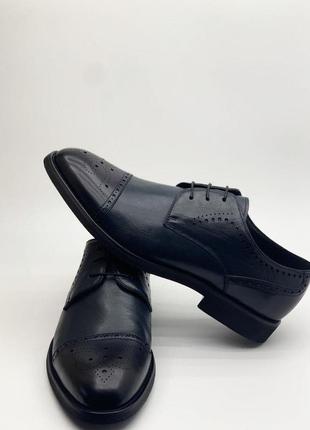 Чоловічі модельні туфлі3 фото