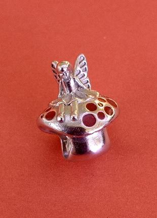 Срібний шарм для браслета ангелок на грибочке