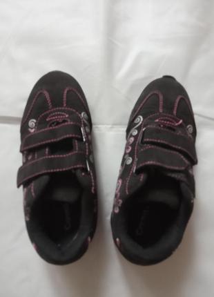 Кроссовки на липучке девочке 3