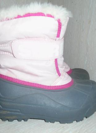 Продам самые теплые ботинки на зиму для девочки