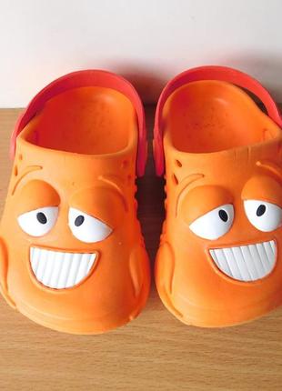 Милі крокси next uk 4, по устілці 13 см.