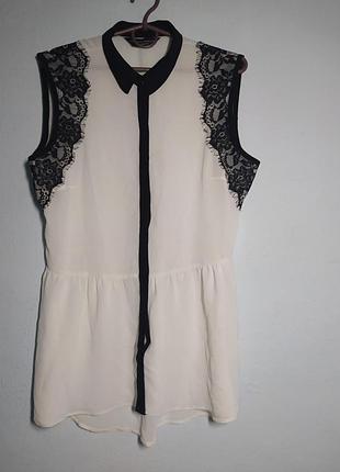 Шифонова блузка з чорним мереживом, ошатна, подовдена біла блуза