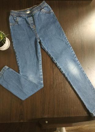 Стильные джинсы на девочку1 фото