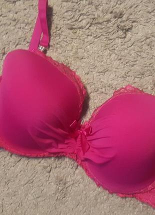 Оригинал.фирменный,шикарный бюстгальтер для пышных форм 90g от bodyflirt